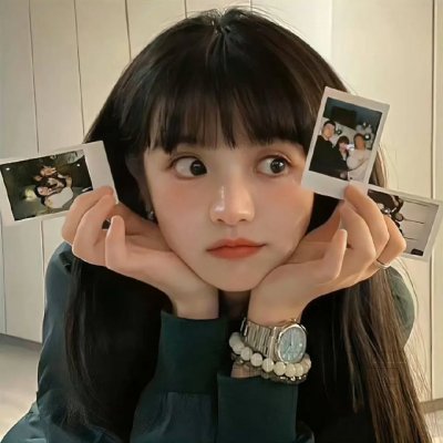 秋霞